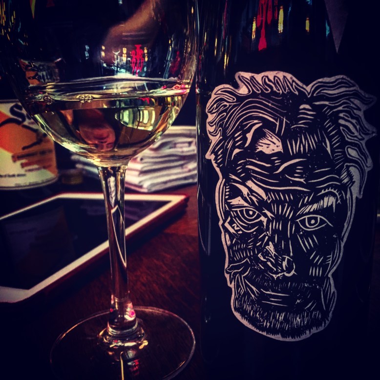 2AB9EFD6-10AB-4905-B7D0-13580BABE821